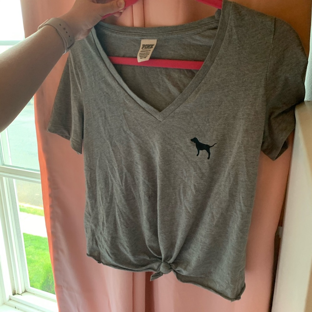 Pink VS t- shirt